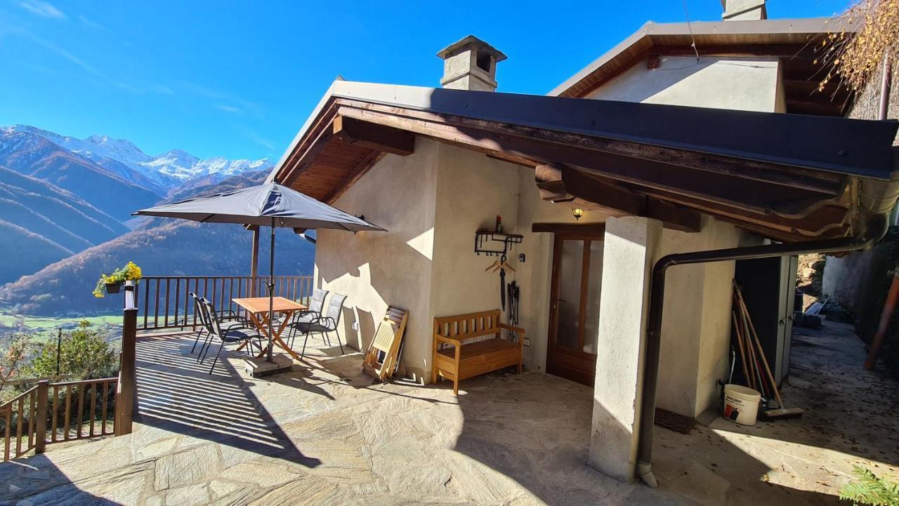 Independent Chalet With Breathtaking View Villar Pellice Eksteriør bilde